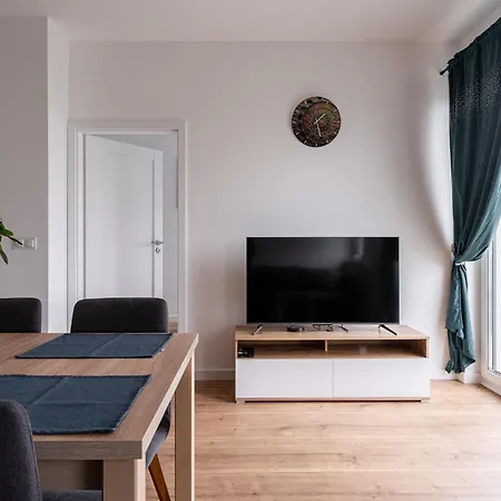 Apartamento Rentplanet - Różanka
